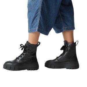 Sorel Caribou X Waterproof Lace-Up Black Boots – Sz 9M